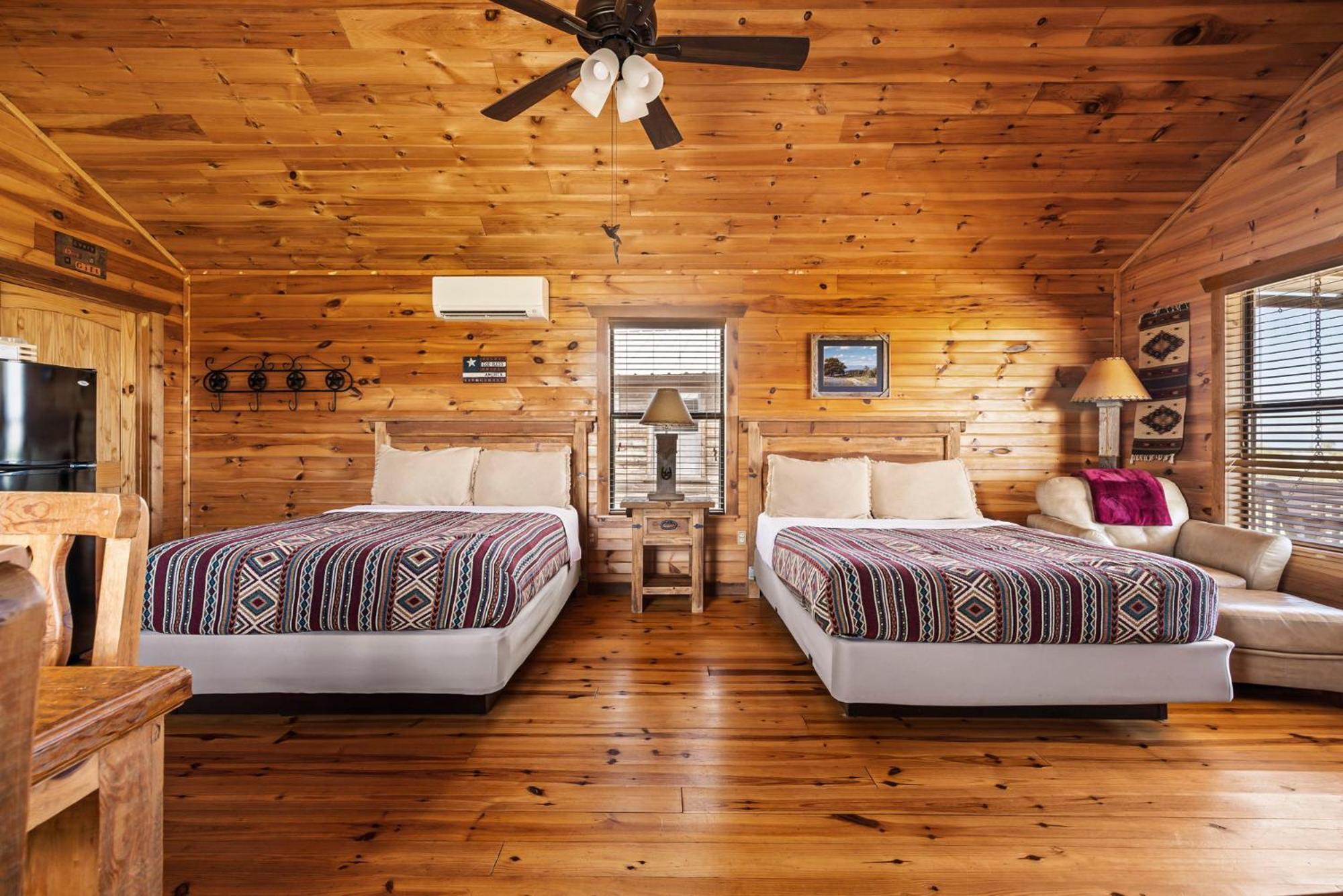 Enchanted Rockview Cabins Crabapple Quarto foto