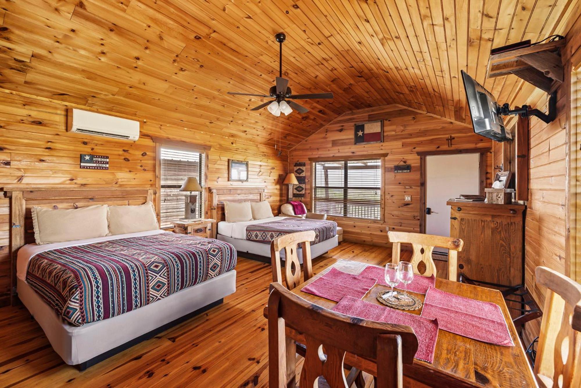 Enchanted Rockview Cabins Crabapple Exterior foto